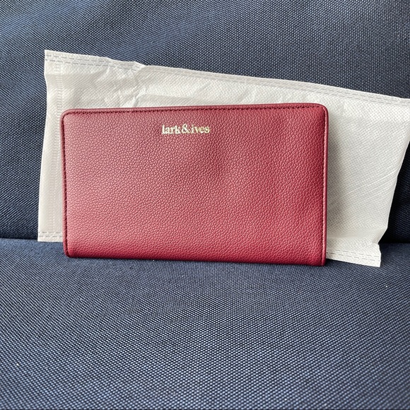 Lark & Ives Continental Snap Wallet - Picture 5 of 8